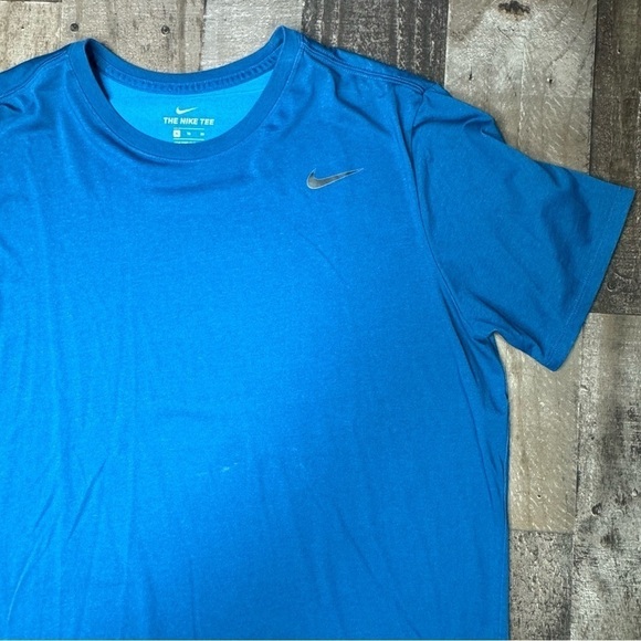 Excellent Condition Nike Dri-Fit Crew Neck Tee size XL - Picture 3 of 10